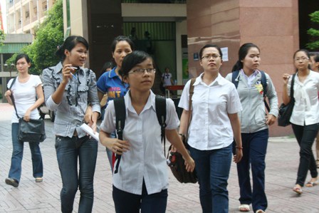 Bất ngờ với đề Văn khối D - 1 Bất ngờ với đề Văn khối D - 1