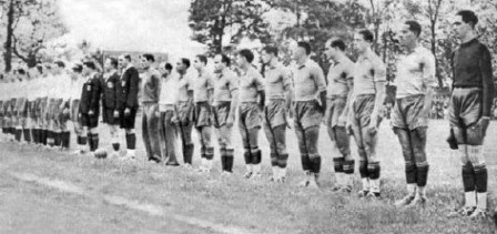 Những cuộc thư hùng tranh ngôi "đệ Tam" World Cup - 3