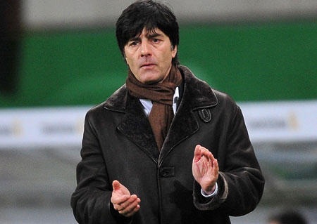 HLV Joachim Low được thưởng hợp đồng mới - 1