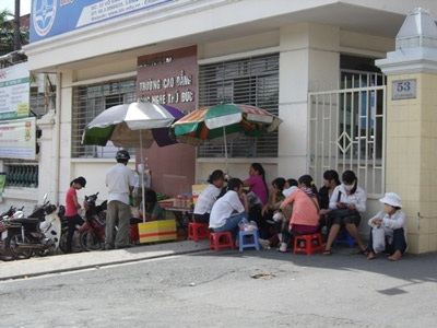 Bệnh tả “đe dọa” thí sinh và phụ huynh - 6 Bệnh tả “đe dọa” thí sinh và phụ huynh - 6