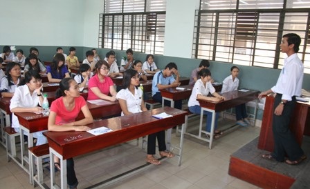 Thi đợt 2 tại TPHCM: Đình chỉ 10 thí sinh trong ngày đầu - 1 Thi đợt 2 tại TPHCM: Đình chỉ 10 thí sinh trong ngày đầu - 1