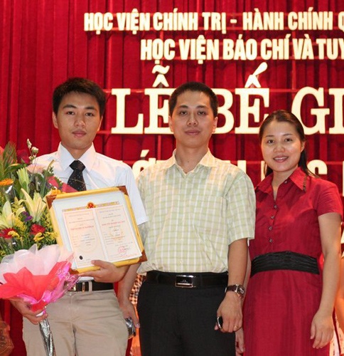 Kỳ tích 2 lần đỗ thủ khoa - 1 Kỳ tích 2 lần đỗ thủ khoa - 1