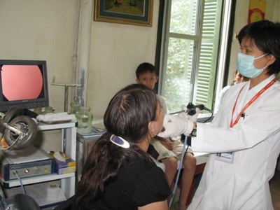 Lưu ý khi bị khàn tiếng trên 3 tuần - 1 Lưu ý khi bị khàn tiếng trên 3 tuần - 1