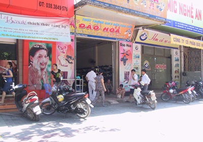 Nổ bình gas, 2 người bị bỏng nặng  - 3