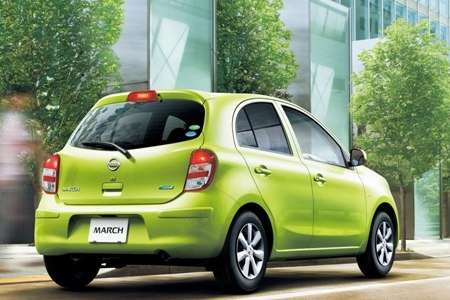 Nissan March 2011 - Xe nhỏ cho phái nữ - 11 Nissan March 2011 - Xe nhỏ cho phái nữ - 11