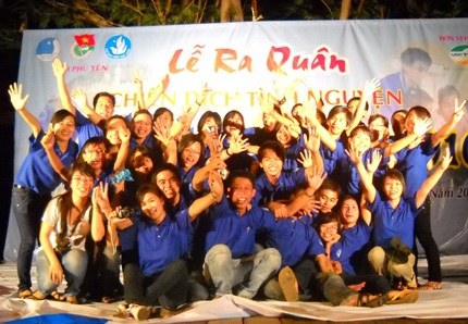 Bạn trẻ náo nức ra quân chiến dịch Mùa hè xanh 2010 - 1 Bạn trẻ náo nức ra quân chiến dịch Mùa hè xanh 2010 - 1