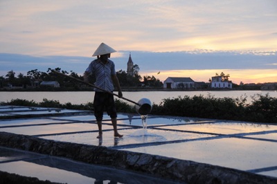 “Chát mặn” đời muối  - 3