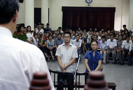 Cận cảnh phiên xử sát thủ vụ “xác không đầu” - 17 Cận cảnh phiên xử sát thủ vụ “xác không đầu” - 17