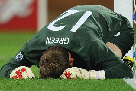 Đội hình 11 tuyển thủ chơi tồi nhất World Cup 2010 - 1