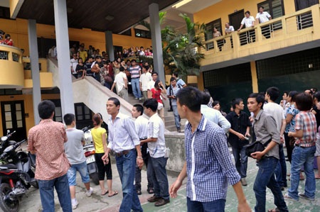 Cận cảnh phiên xử sát thủ vụ “xác không đầu” - 20 Cận cảnh phiên xử sát thủ vụ “xác không đầu” - 20