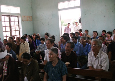 50 suất quà đến với cựu TNXP Làng Lòi - 2