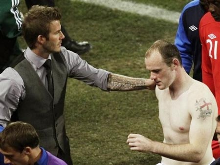 Đội hình 11 tuyển thủ chơi tồi nhất World Cup 2010 - 4