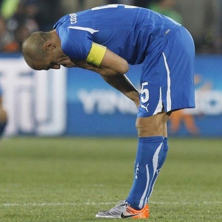 Đội hình 11 tuyển thủ chơi tồi nhất World Cup 2010 - 2