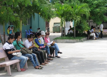 Đà Nẵng: Tỷ lệ thí sinh dự thi CĐ cao hơn hẳn mọi năm - 2 Đà Nẵng: Tỷ lệ thí sinh dự thi CĐ cao hơn hẳn mọi năm - 2