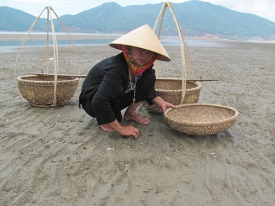 Hắt hiu chợ biển Thạch Kim  - 2