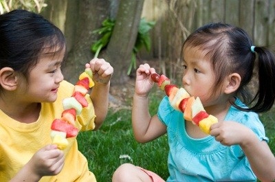 Cha mẹ giúp con phát triển kỹ năng sống như thế nào? (Kỳ 2) - 1