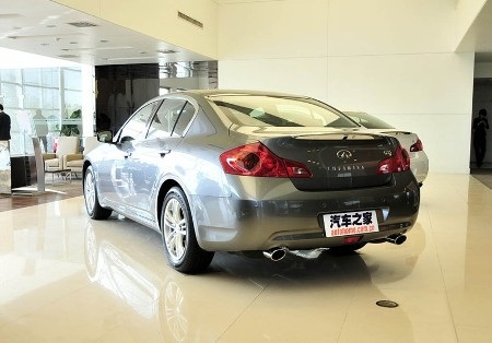 Infiniti G25 bất ngờ xuất hiện tại Trung Quốc - 6 Infiniti G25 bất ngờ xuất hiện tại Trung Quốc - 6