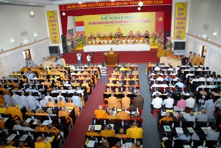 Hơn 500 triệu chăm lo cho người nghèo - 2 Hơn 500 triệu chăm lo cho người nghèo - 2