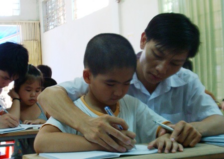 Nỗi buồn học sinh viết sai chính tả và câu cú! - 1 Nỗi buồn học sinh viết sai chính tả và câu cú! - 1