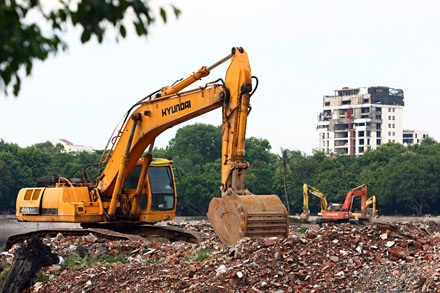 Hồ Bảy Mẫu “ngắc ngoải” trước mùa mưa - 2 Hồ Bảy Mẫu “ngắc ngoải” trước mùa mưa - 2
