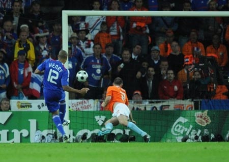 Thierry Henry - Những trầm bổng cùng Gà trống Pháp - 13