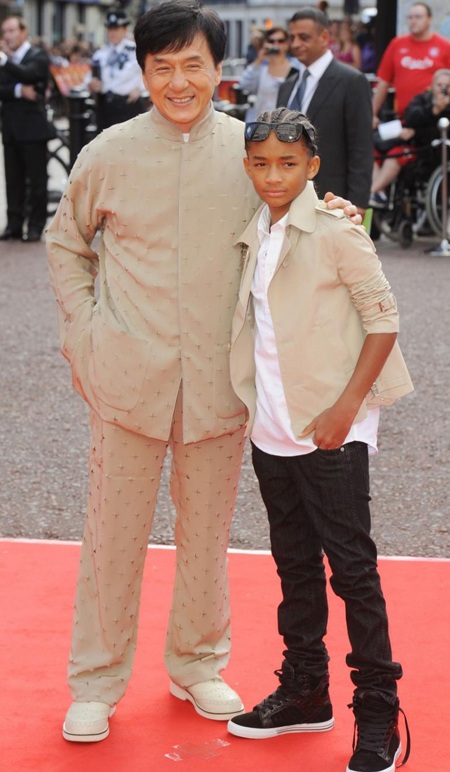 Thành Long quảng cáo phim hot tại Anh - 4 Thành Long quảng cáo phim hot tại Anh - 4