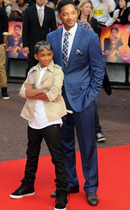 Thành Long quảng cáo phim hot tại Anh - 6 Thành Long quảng cáo phim hot tại Anh - 6