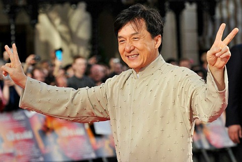 Thành Long quảng cáo phim hot tại Anh - 8 Thành Long quảng cáo phim hot tại Anh - 8