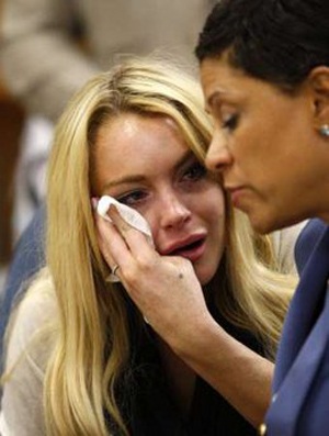 Lindsay Lohan lại đi cai nghiện - 1 Lindsay Lohan lại đi cai nghiện - 1
