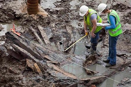 Phát hiện xác con tàu hơn 200 năm tuổi tại khu Ground Zero - 4 Phát hiện xác con tàu hơn 200 năm tuổi tại khu Ground Zero - 4