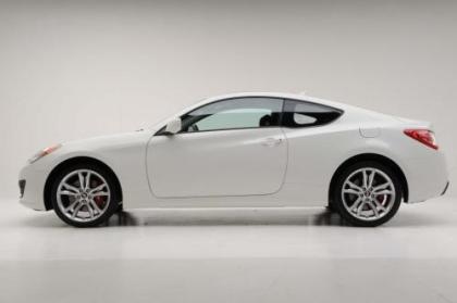 Hyundai Genesis Coupe có thêm phiên bản mới - 2 Hyundai Genesis Coupe có thêm phiên bản mới - 2