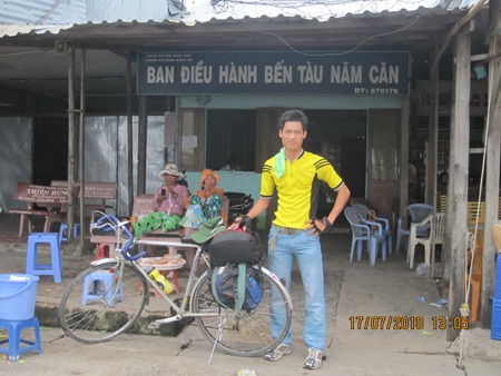 Kỳ tích đạp xe xuyên Việt của Hiển  - 5