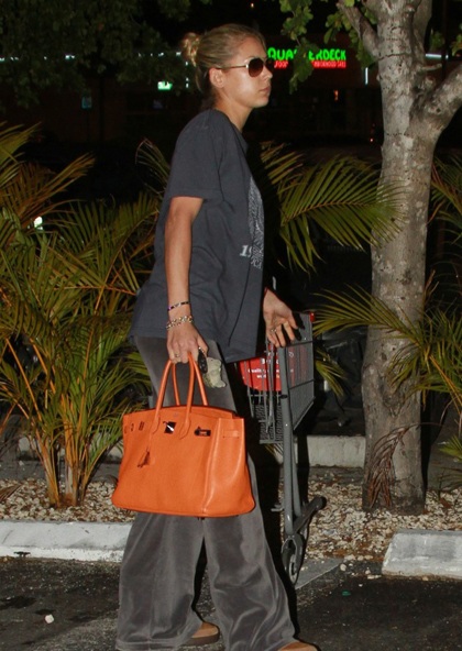 Những “sao” chuộng túi Hermes - 12