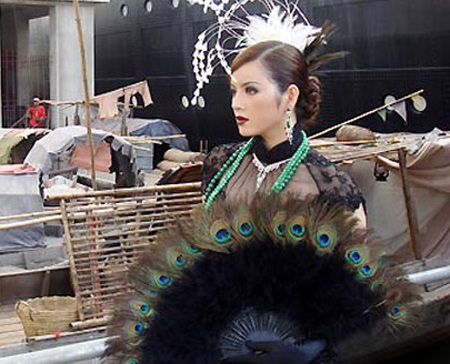 Vũ Thu Phương, Lý Nhã Kỳ “lướt” qua phim Shanghai - 1 Vũ Thu Phương, Lý Nhã Kỳ “lướt” qua phim Shanghai - 1