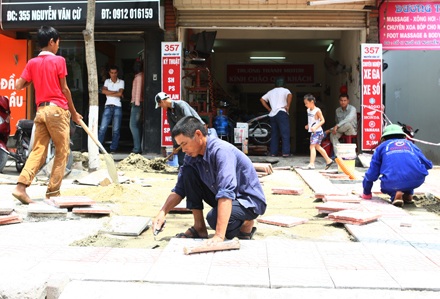 Hà Nội ngổn ngang và bụi bặm - 16