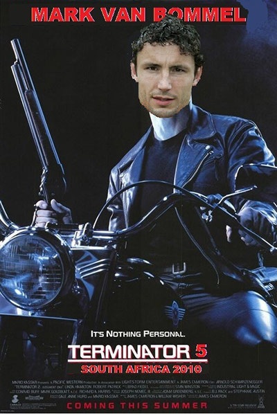 Biếm họa về "Gã chơi bẩn" Van Bommel của ĐT Hà Lan - 3 Biếm họa về "Gã chơi bẩn" Van Bommel của ĐT Hà Lan - 3