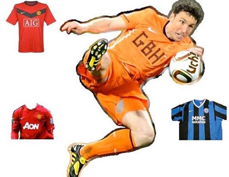 Biếm họa về "Gã chơi bẩn" Van Bommel của ĐT Hà Lan - 8 Biếm họa về "Gã chơi bẩn" Van Bommel của ĐT Hà Lan - 8