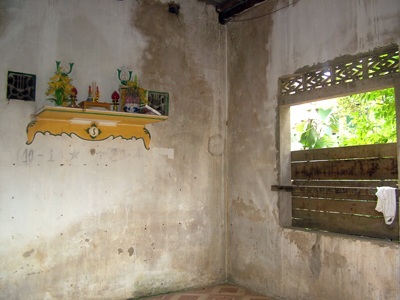 Người mẹ chỉ biết gọi con bằng nước mắt - 1