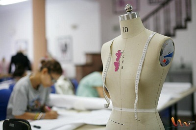 Triển lãm Thời trang 2010 - Nơi những ước mơ bắt đầu - 2 Triển lãm Thời trang 2010 - Nơi những ước mơ bắt đầu - 2