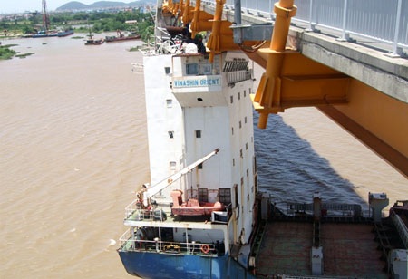 Chuyên gia Nhật Bản vào cuộc vụ cầu Bính bị đâm - 1 Chuyên gia Nhật Bản vào cuộc vụ cầu Bính bị đâm - 1