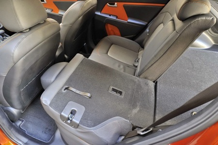 Kia báo giá xe Sportage 2011 - 10