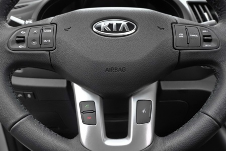 Kia báo giá xe Sportage 2011 - 6