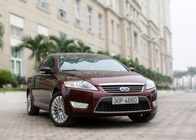 Thêm Ford và Mitsubishi giảm giá, tăng khuyến mại - 1 Thêm Ford và Mitsubishi giảm giá, tăng khuyến mại - 1