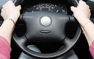 Nam giới ghét gì khi phụ nữ lái xe - 1 Nam giới ghét gì khi phụ nữ lái xe - 1
