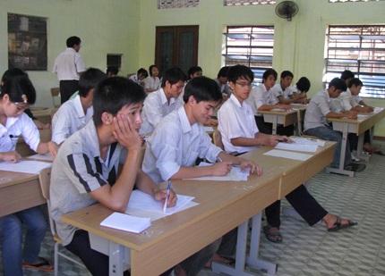 ĐH Đà Nẵng: Hơn 93% bài thi môn Sử dưới điểm trung bình - 1 ĐH Đà Nẵng: Hơn 93% bài thi môn Sử dưới điểm trung bình - 1