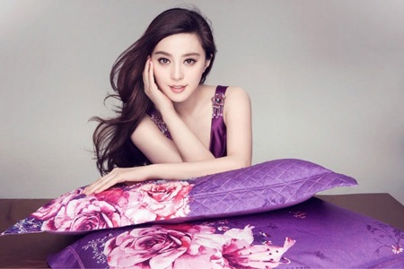 Phạm Băng Băng tạo dáng với… gối - 13