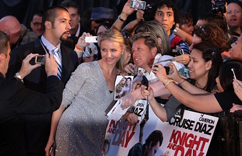 Cameron Diaz và Tom Cruise quảng cáo phim hot tại Anh - 9 Cameron Diaz và Tom Cruise quảng cáo phim hot tại Anh - 9
