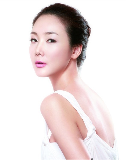 Ngắm “người đẹp khóc” Choi Ji Woo tạo dáng - 14 Ngắm “người đẹp khóc” Choi Ji Woo tạo dáng - 14