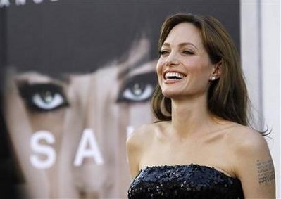 Salt của Angelina Jolie thua Inception của Leonardo DiCaprio  - 3