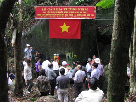 Kỳ 1: Hành trình không mỏi theo tiếng vọng từ hồi ức chiến tranh - 1 Kỳ 1: Hành trình không mỏi theo tiếng vọng từ hồi ức chiến tranh - 1